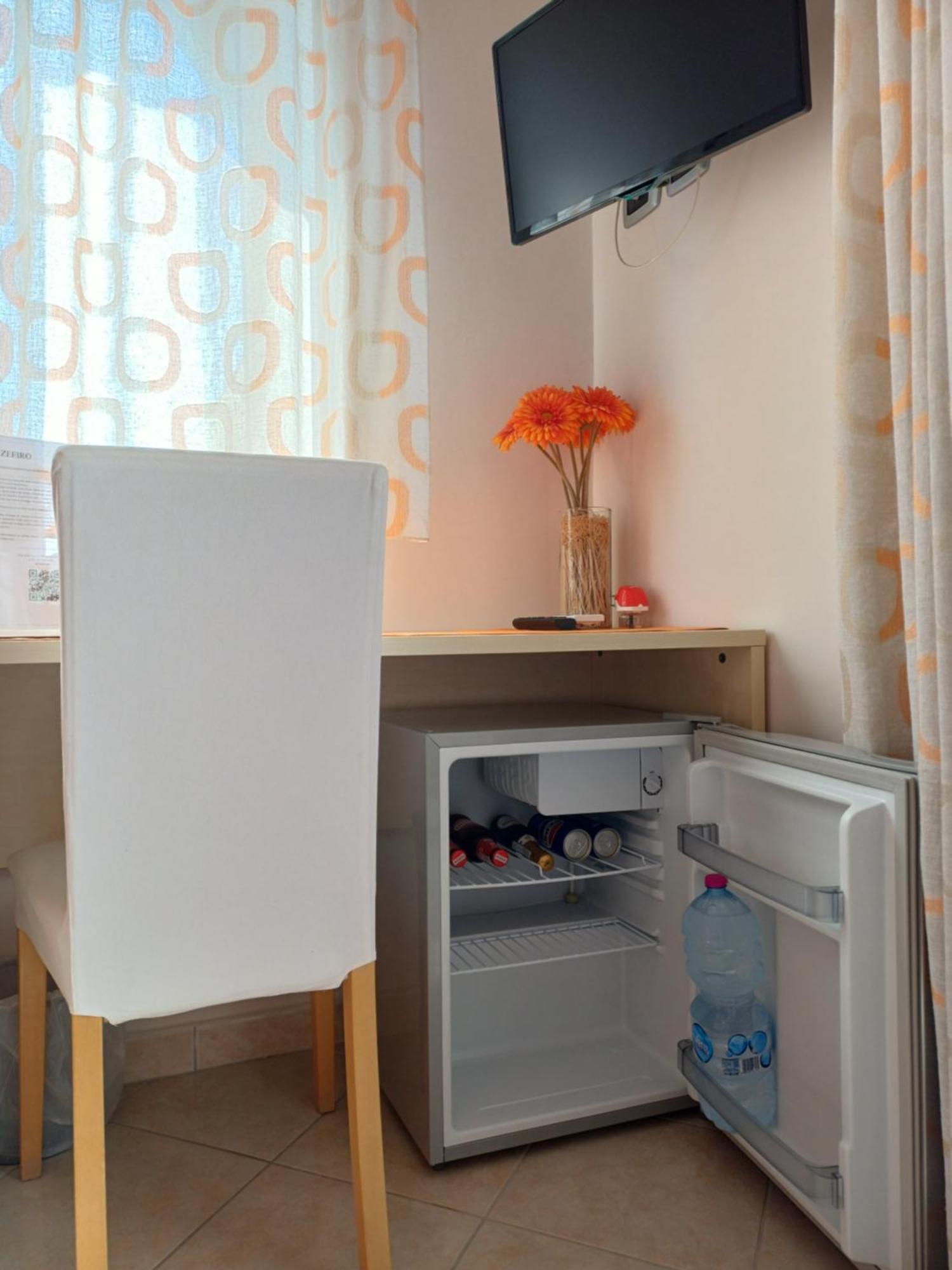 Zefiro B&B Pompei Bagian luar foto